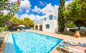 Azzurro Holiday Villas
