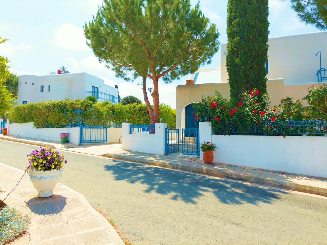 Azzurro Holiday Villas Peyia Exterior photo