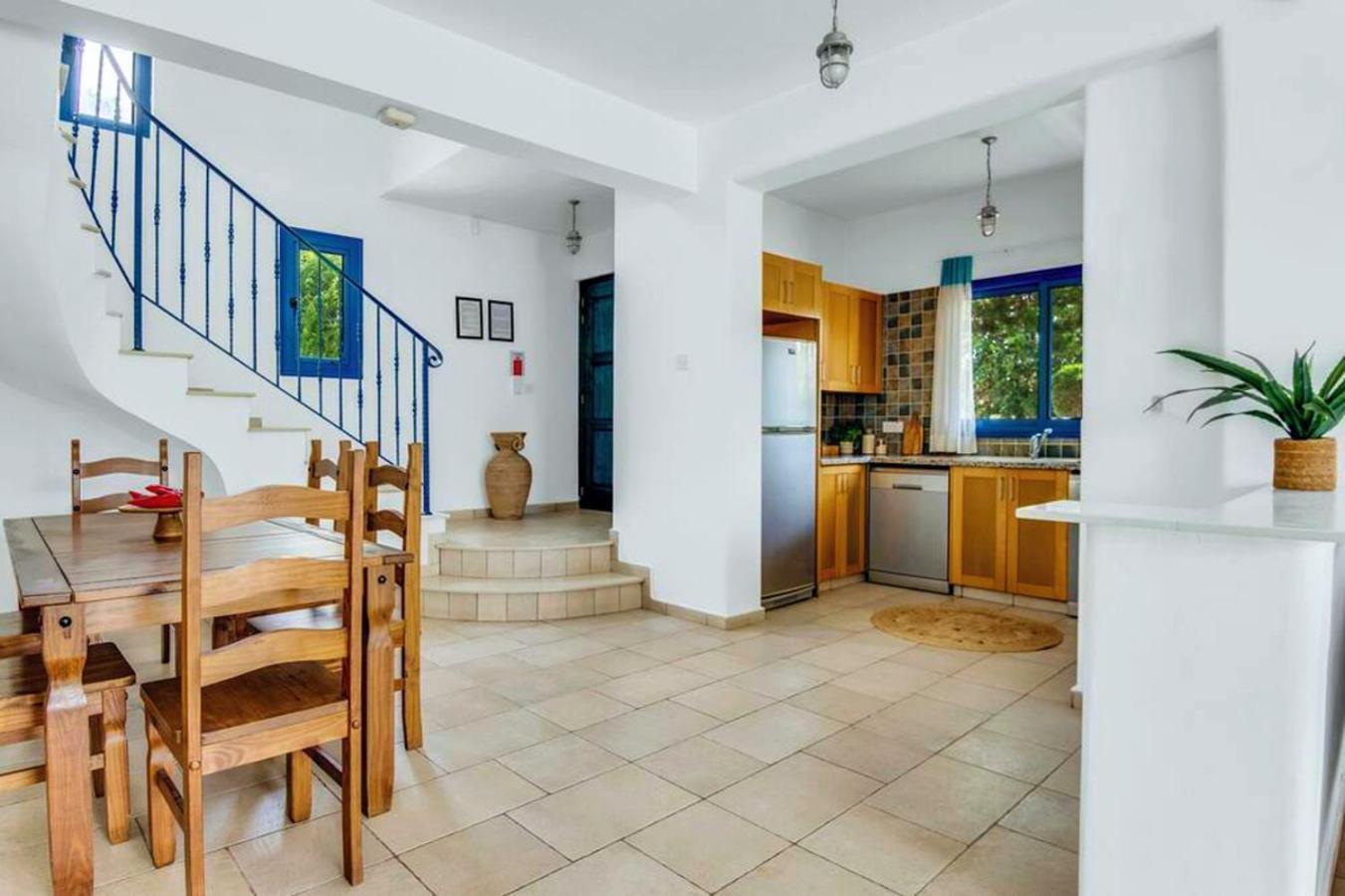 Azzurro Holiday Villas Peyia Exterior photo