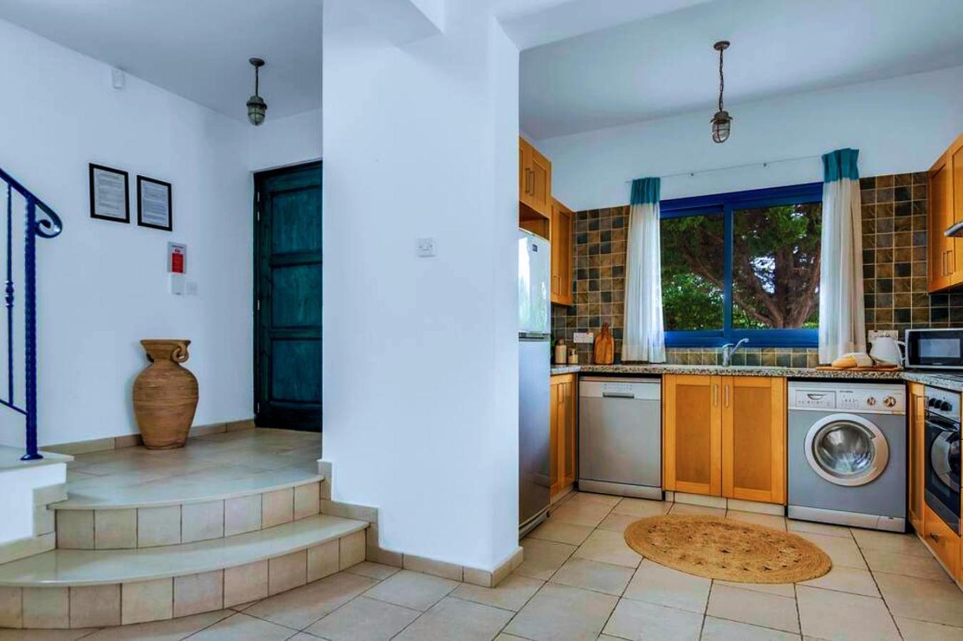 Azzurro Holiday Villas Peyia Exterior photo